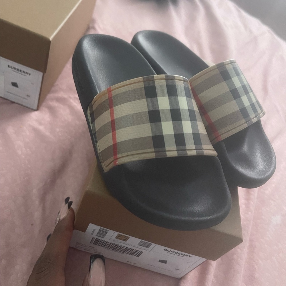 Infant Burberry Slides